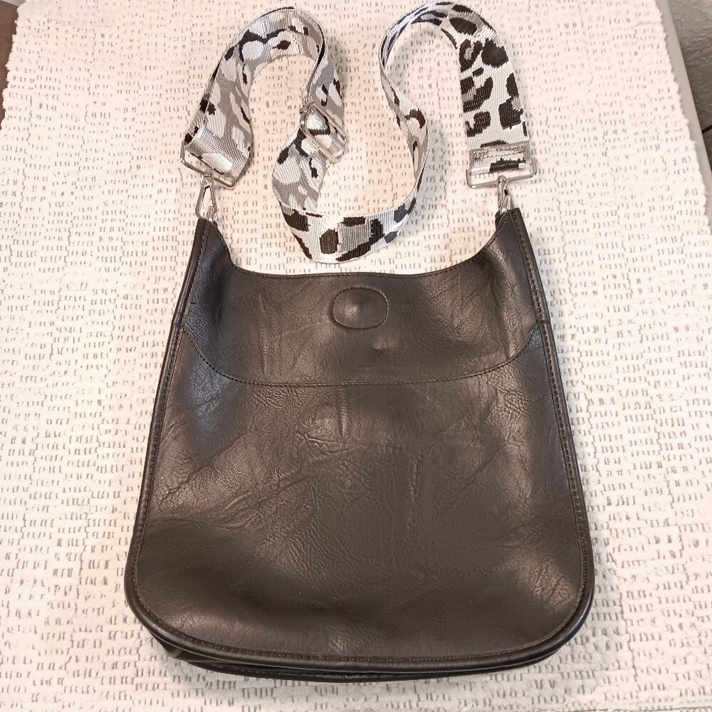 Ahdorned cheetah print guitar strap black faux leather convertible bag purse
